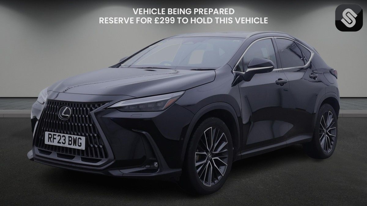 Lexus NX Image 2