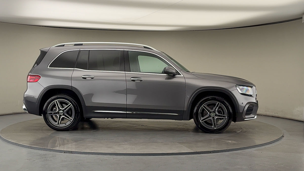 More views of Mercedes-Benz GLB