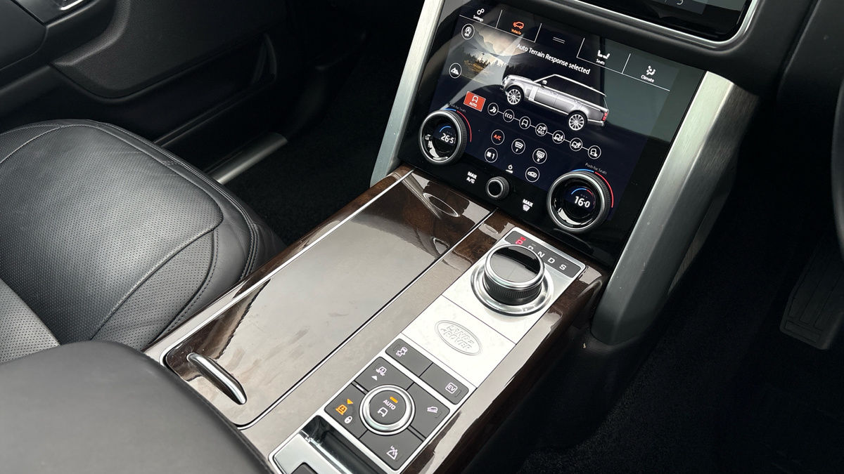 Land Rover Range Rover Image 18