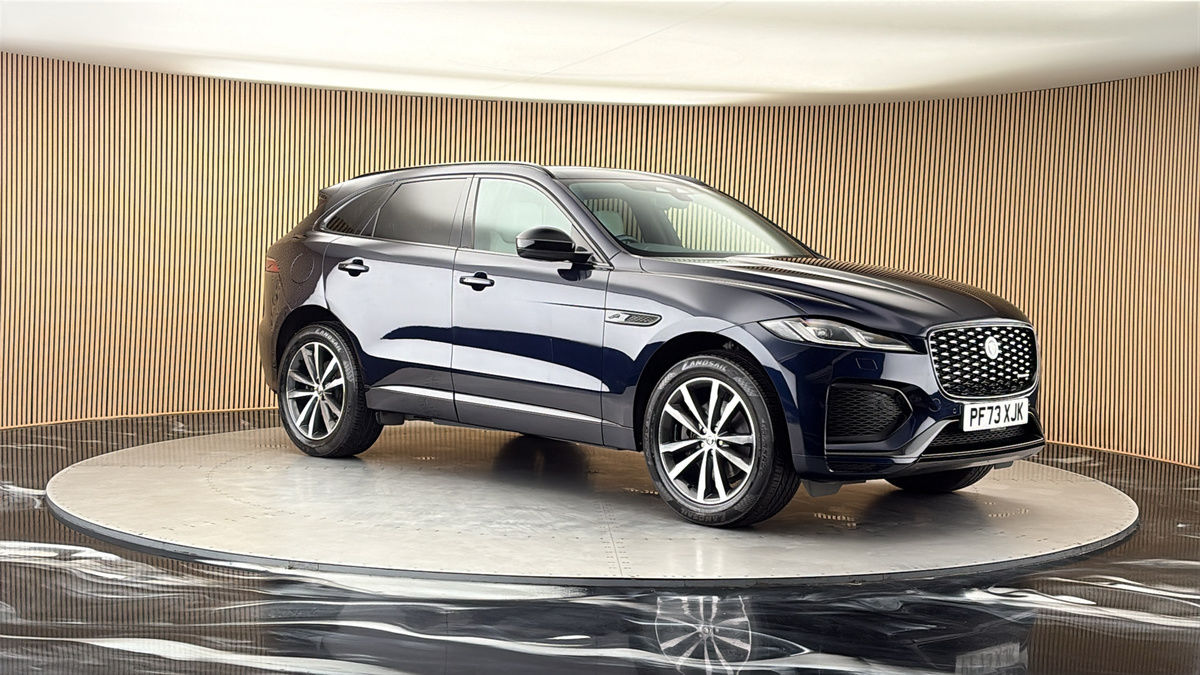 More views of Jaguar F-PACE