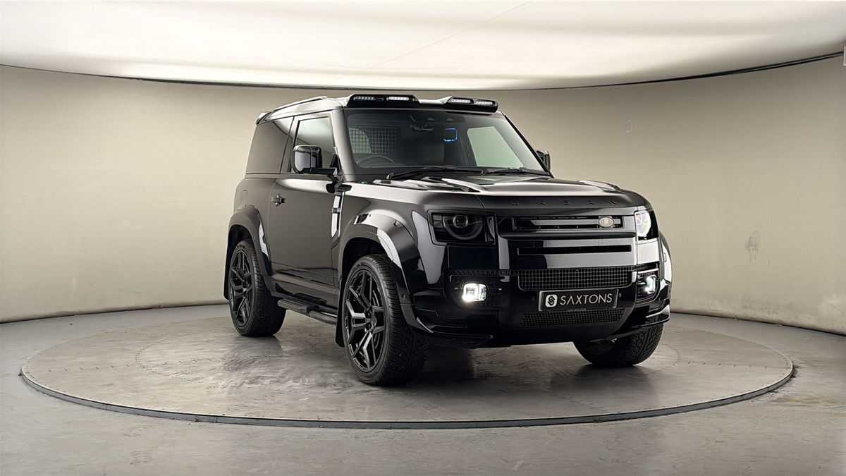 More views of Land Rover Defender 90