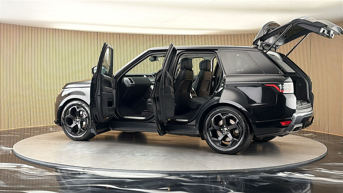 More views of Land Rover Range Rover Sport