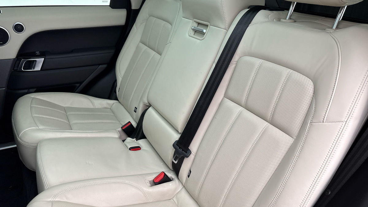 Land Rover Range Rover Sport Image 8