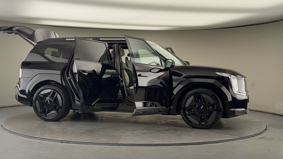 More views of Kia EV9