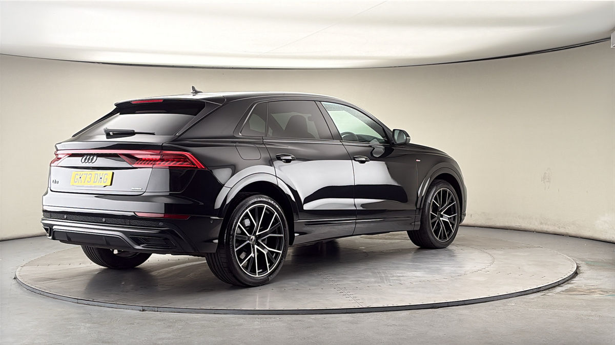 Audi Q8 Image 21