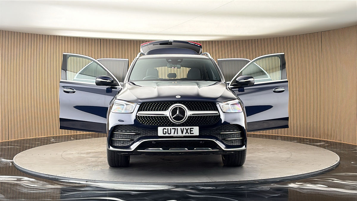 More views of Mercedes-Benz GLE