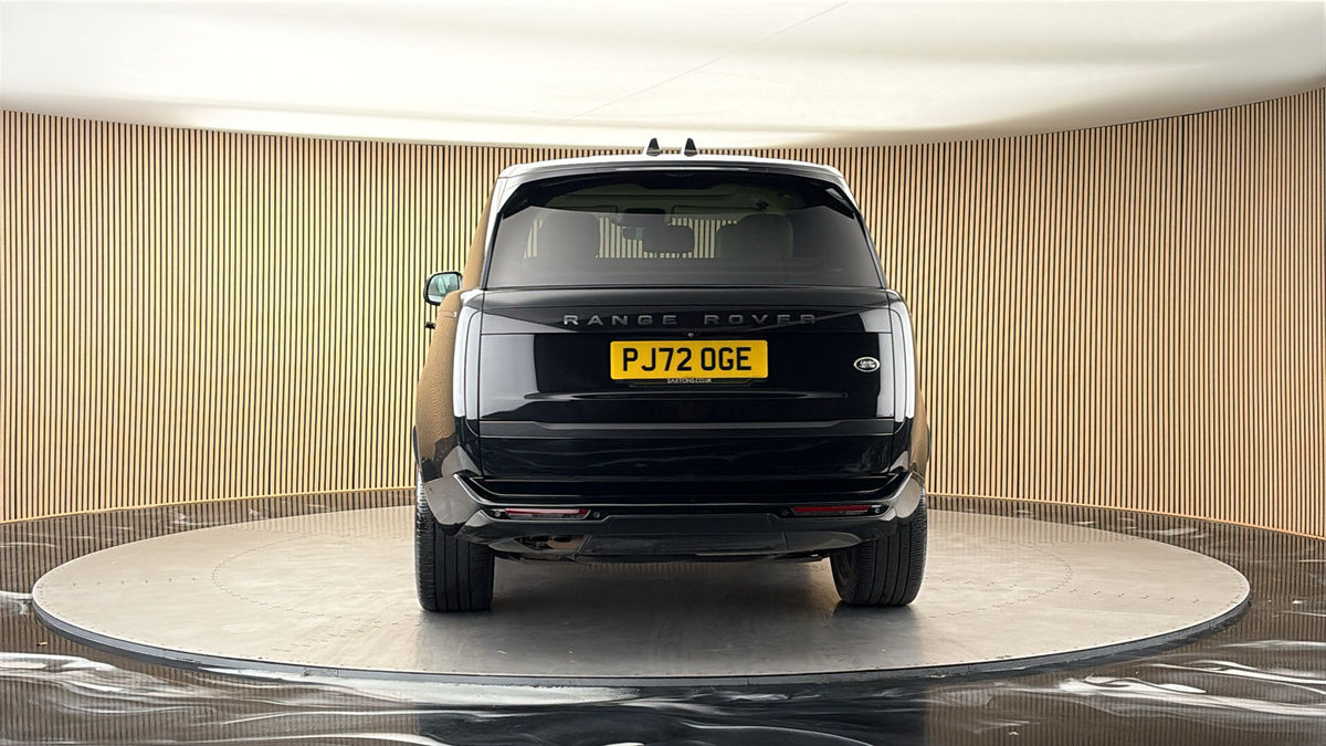 More views of Land Rover Range Rover