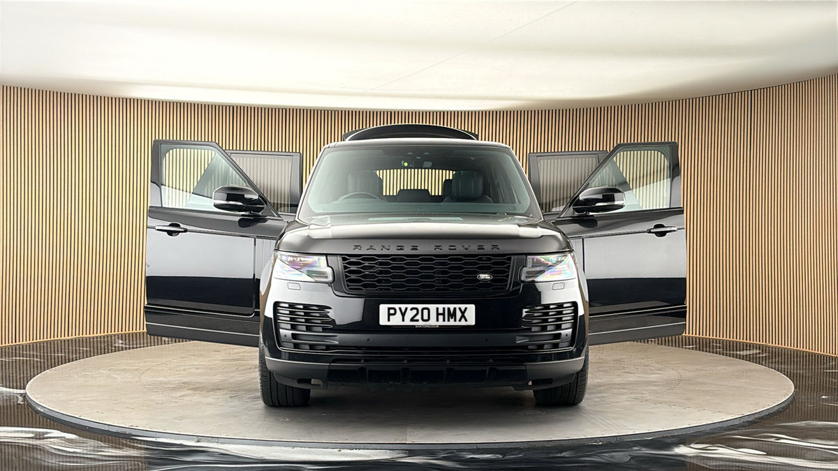 More views of Land Rover Range Rover