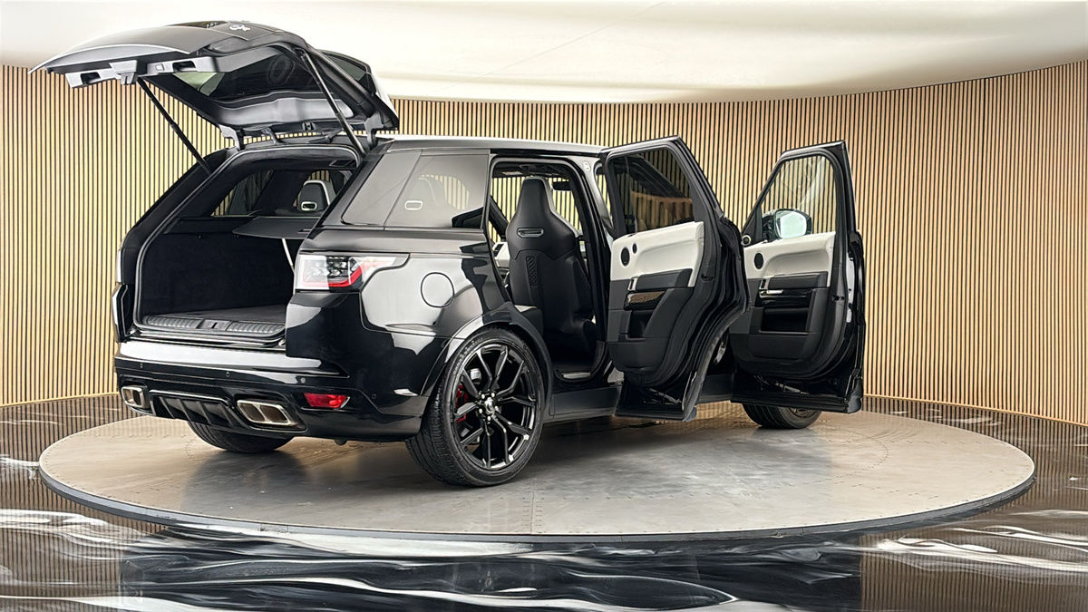 More views of Land Rover Range Rover Sport
