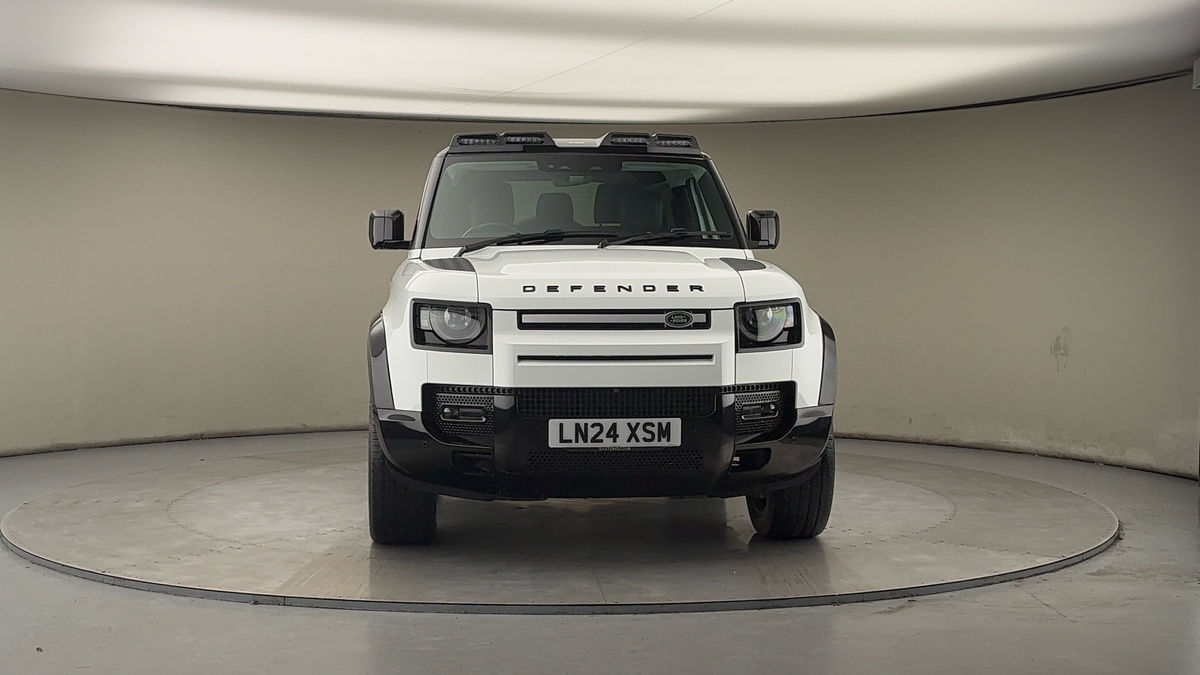 More views of Land Rover Defender 90