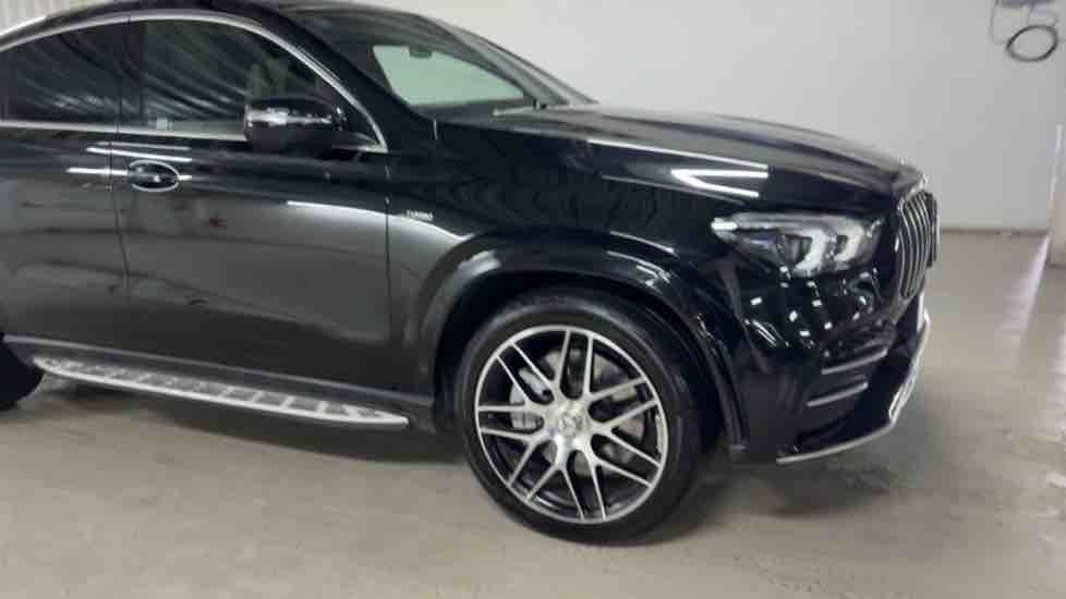 More views of Mercedes-Benz GLE