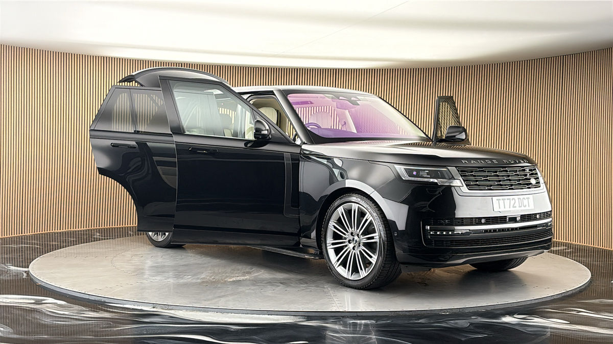 More views of Land Rover Range Rover