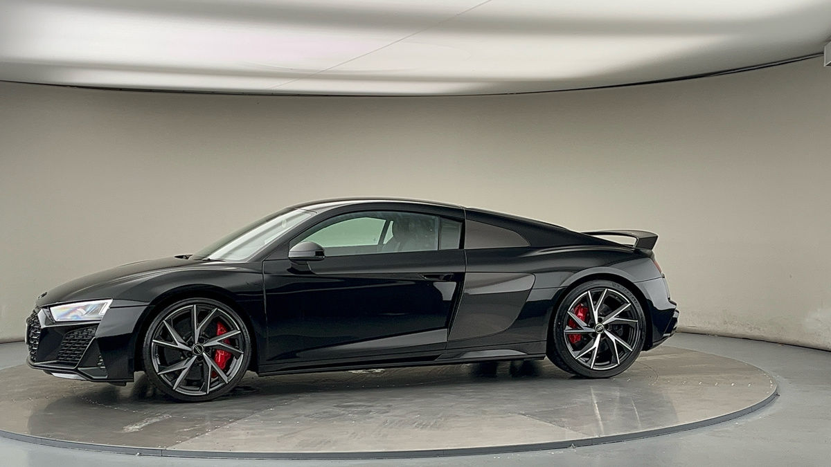 More views of Audi R8