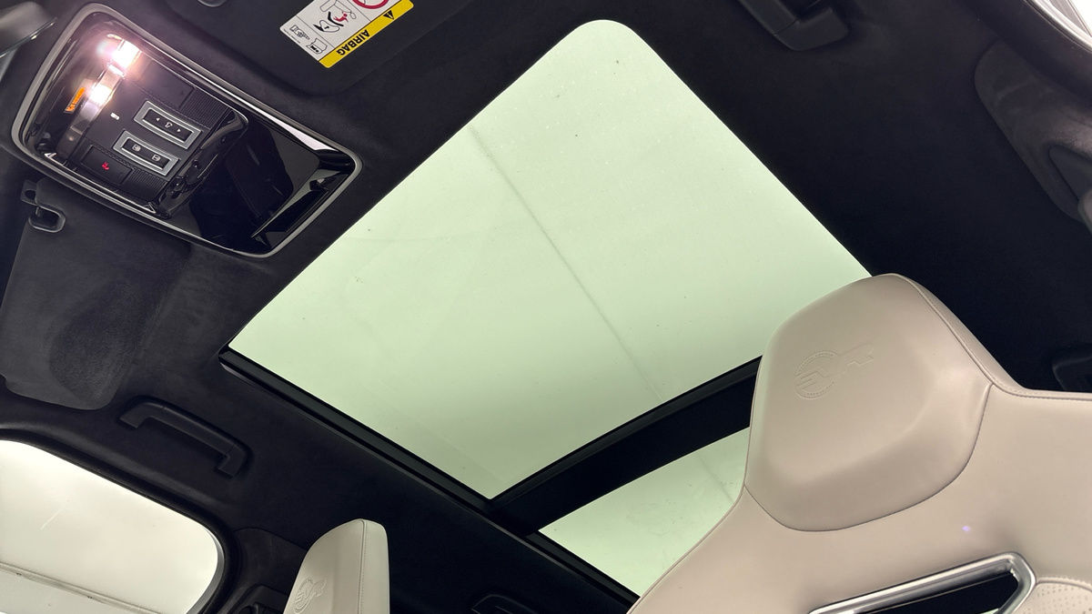 Land Rover Range Rover Sport Image 6