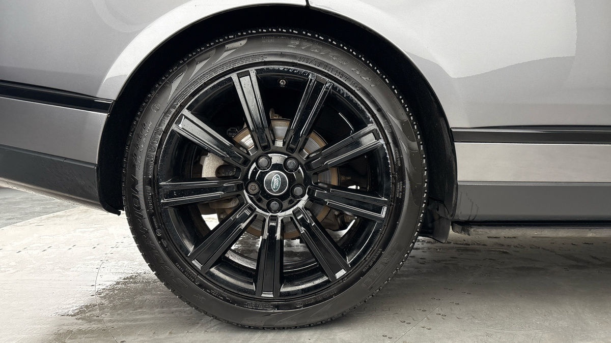 Land Rover Range Rover Image 10