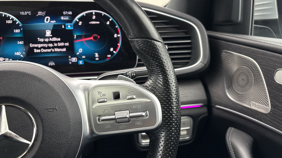 Mercedes-Benz GLE Image 14