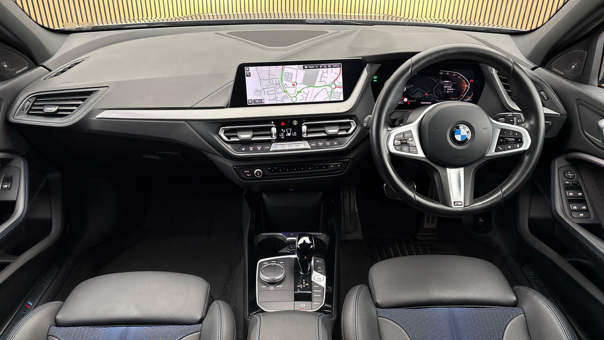 BMW 1 Series Image 12