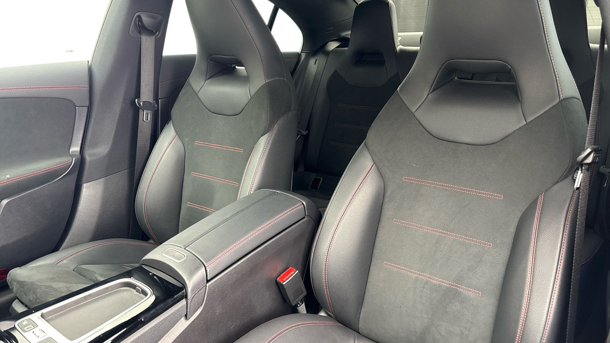 Mercedes-Benz CLA Image 7
