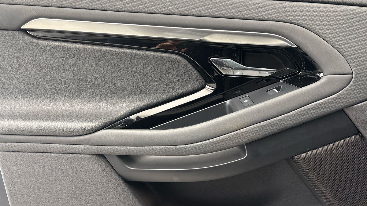 Land Rover Range Rover Evoque Image 19