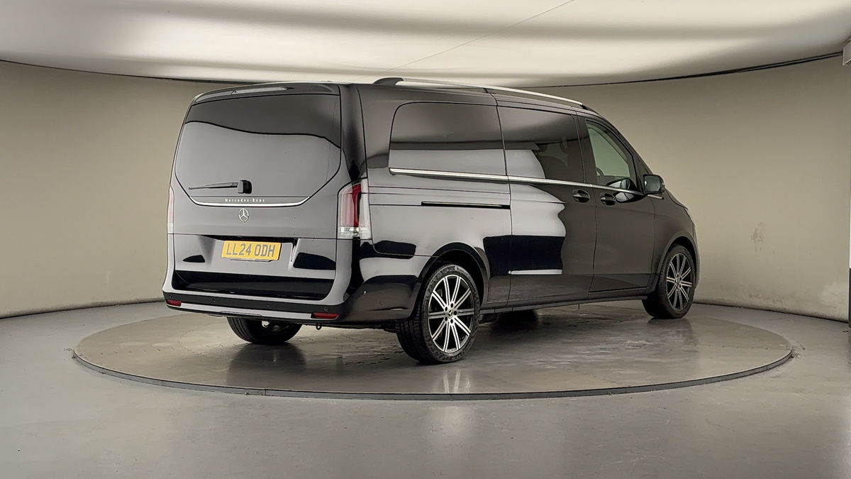 More views of Mercedes-Benz V Class