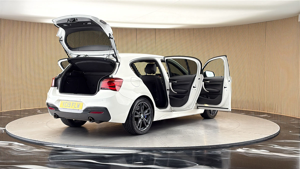 More views of BMW 1 Series