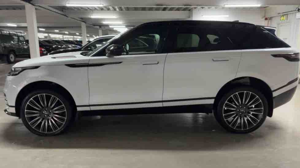 More views of Land Rover Range Rover Velar