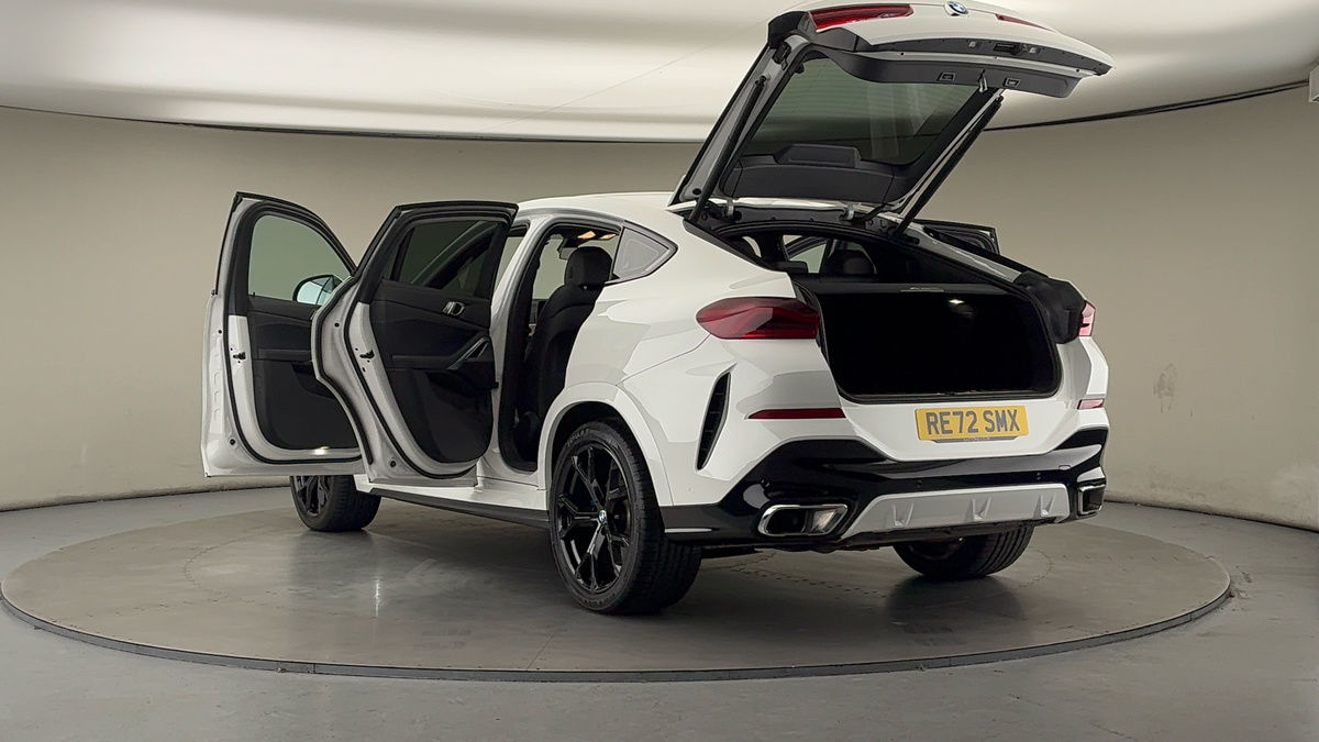 BMW X6 Image 23