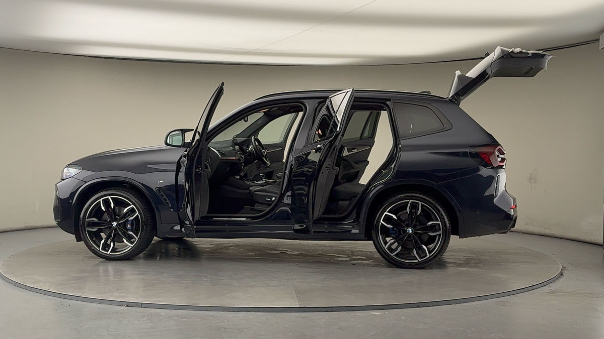 More views of BMW X3