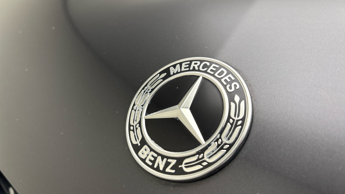 Mercedes-Benz V Class Image 24