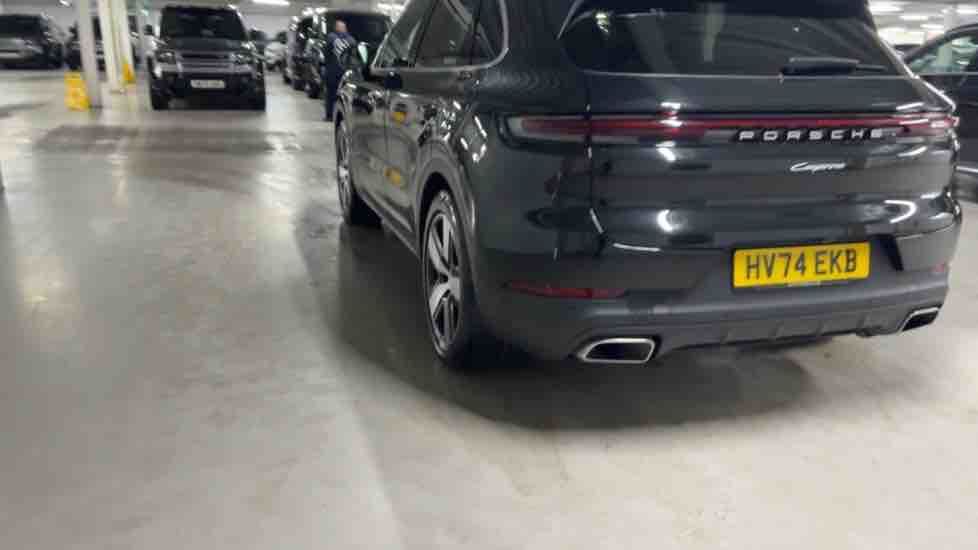 More views of Porsche Cayenne