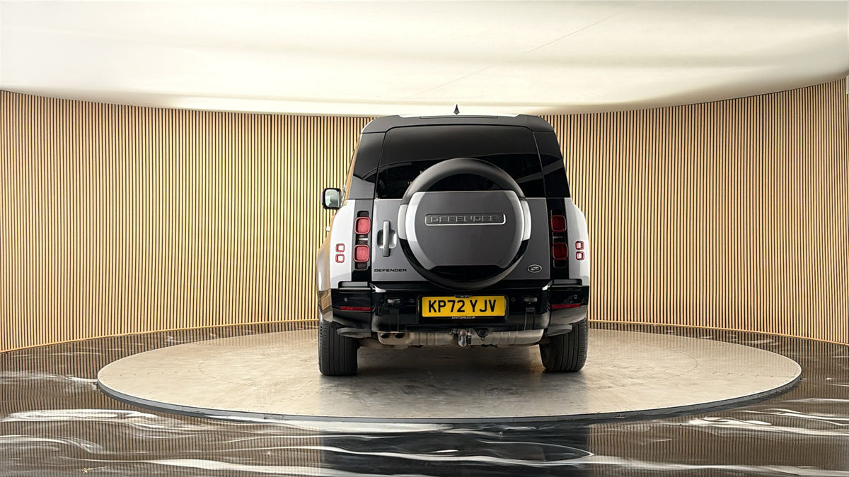 More views of Land Rover Defender 130