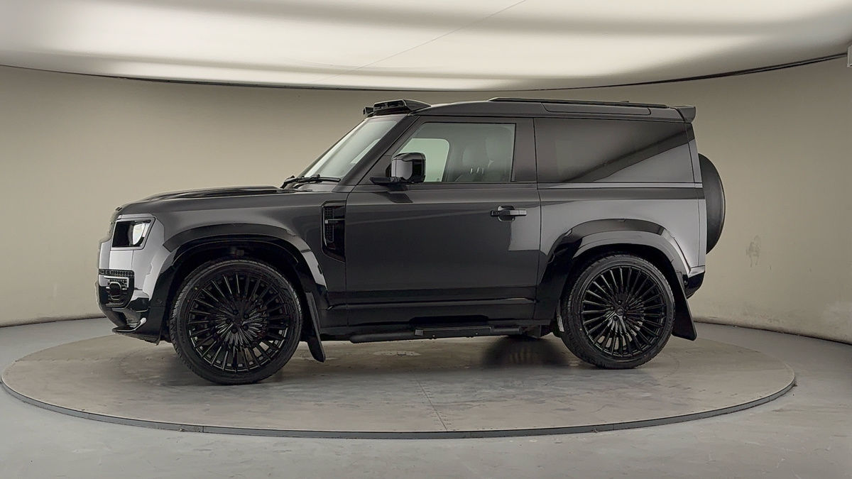 More views of Land Rover Defender 90