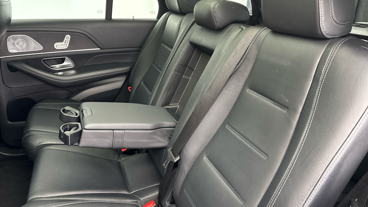 Mercedes-Benz GLE Image 9