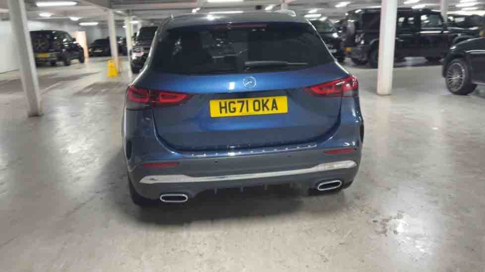 More views of Mercedes-Benz GLA