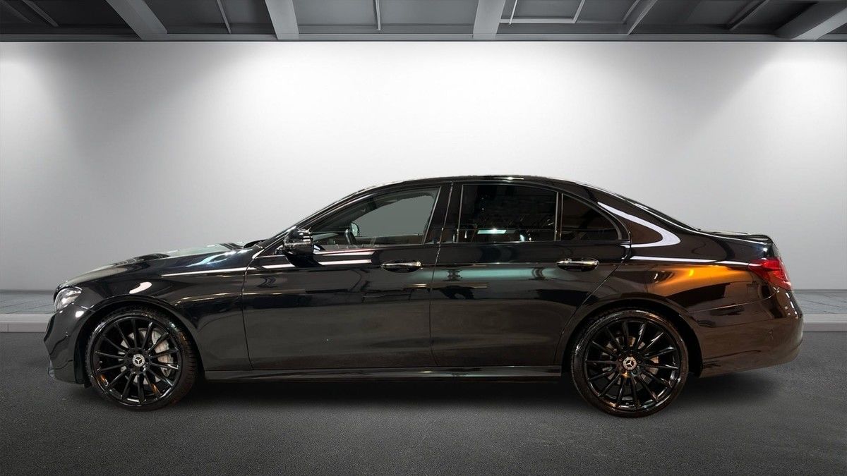 Mercedes-Benz E Class Image 15