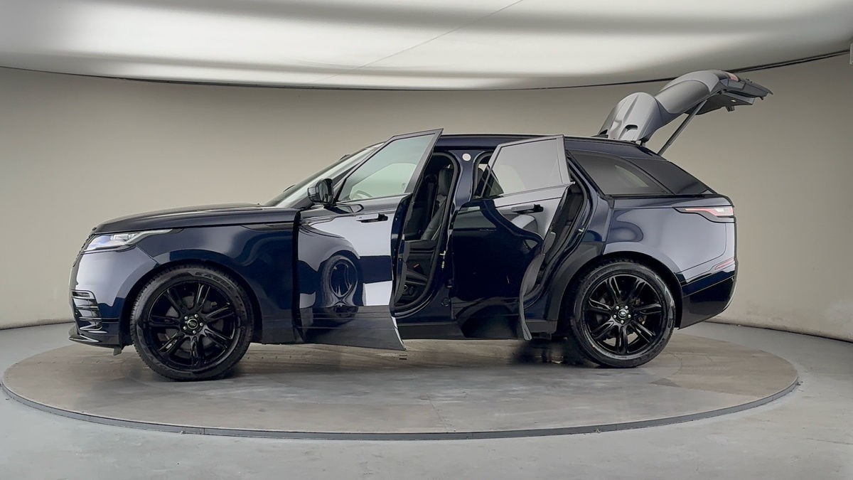 More views of Land Rover Range Rover Velar