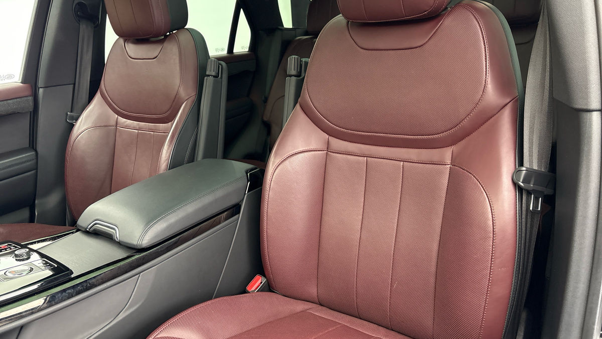 Land Rover Range Rover Sport Image 7