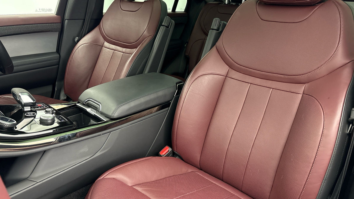 Land Rover Range Rover Sport Image 7