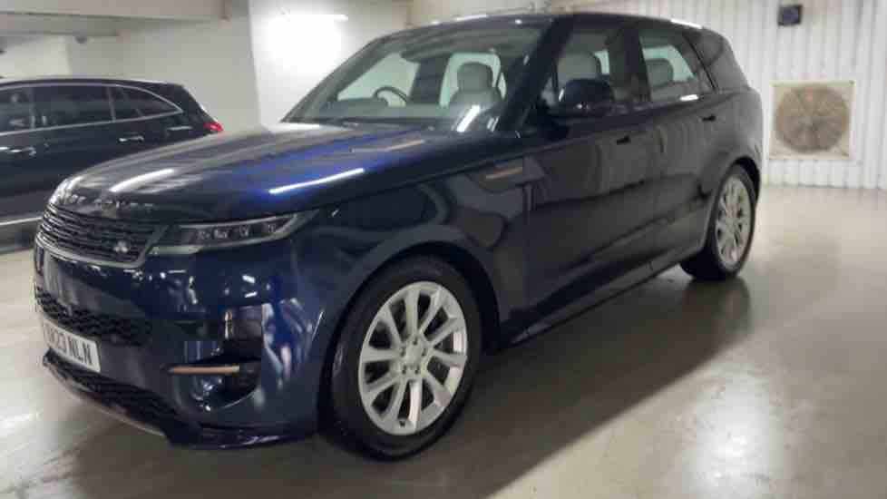 More views of Land Rover Range Rover Sport