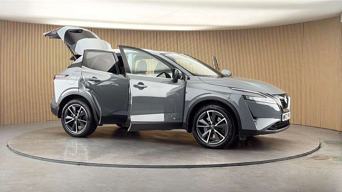 More views of Nissan Qashqai