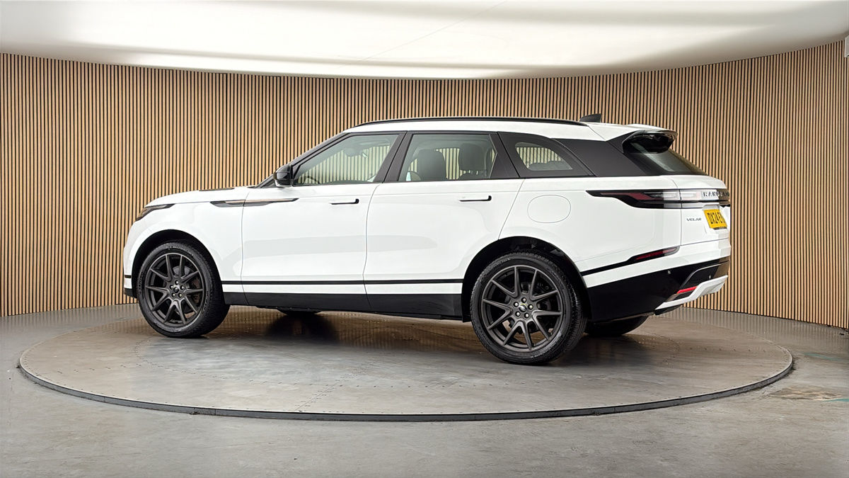 More views of Land Rover Range Rover Velar