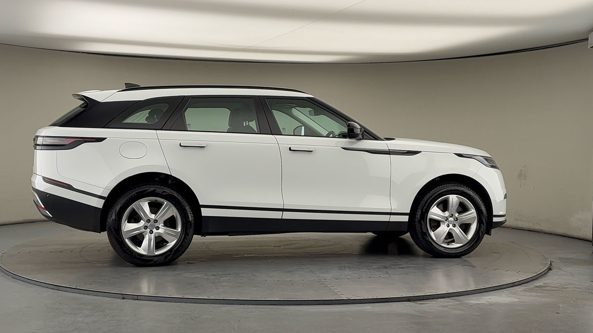 More views of Land Rover Range Rover Velar