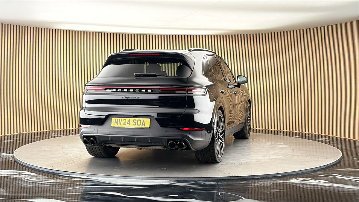 More views of Porsche Cayenne