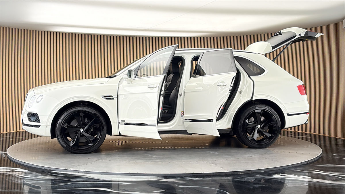 More views of Bentley Bentayga