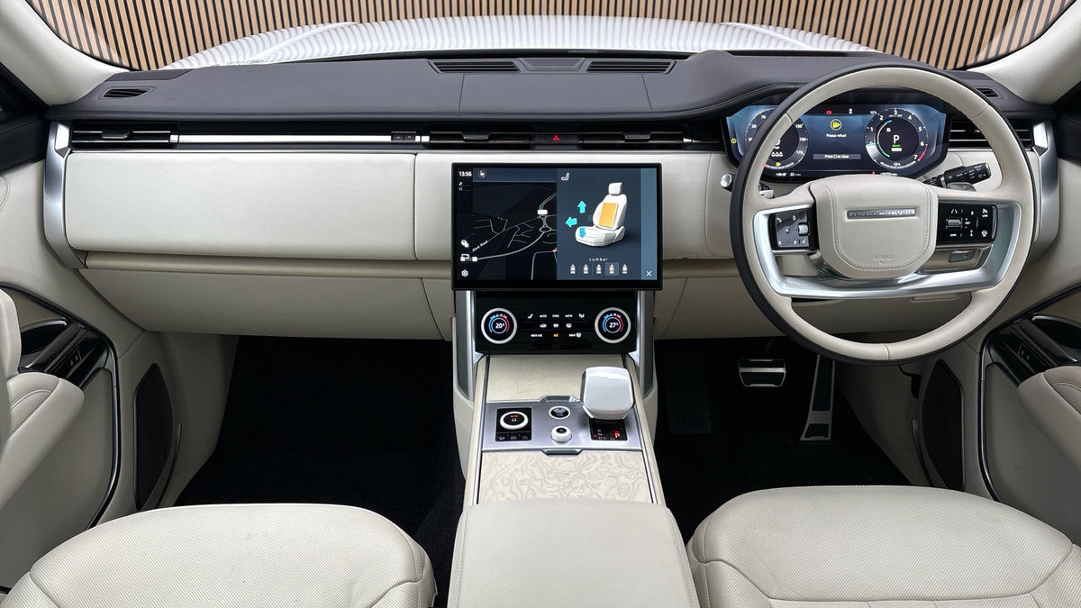 Land Rover Range Rover Image 12