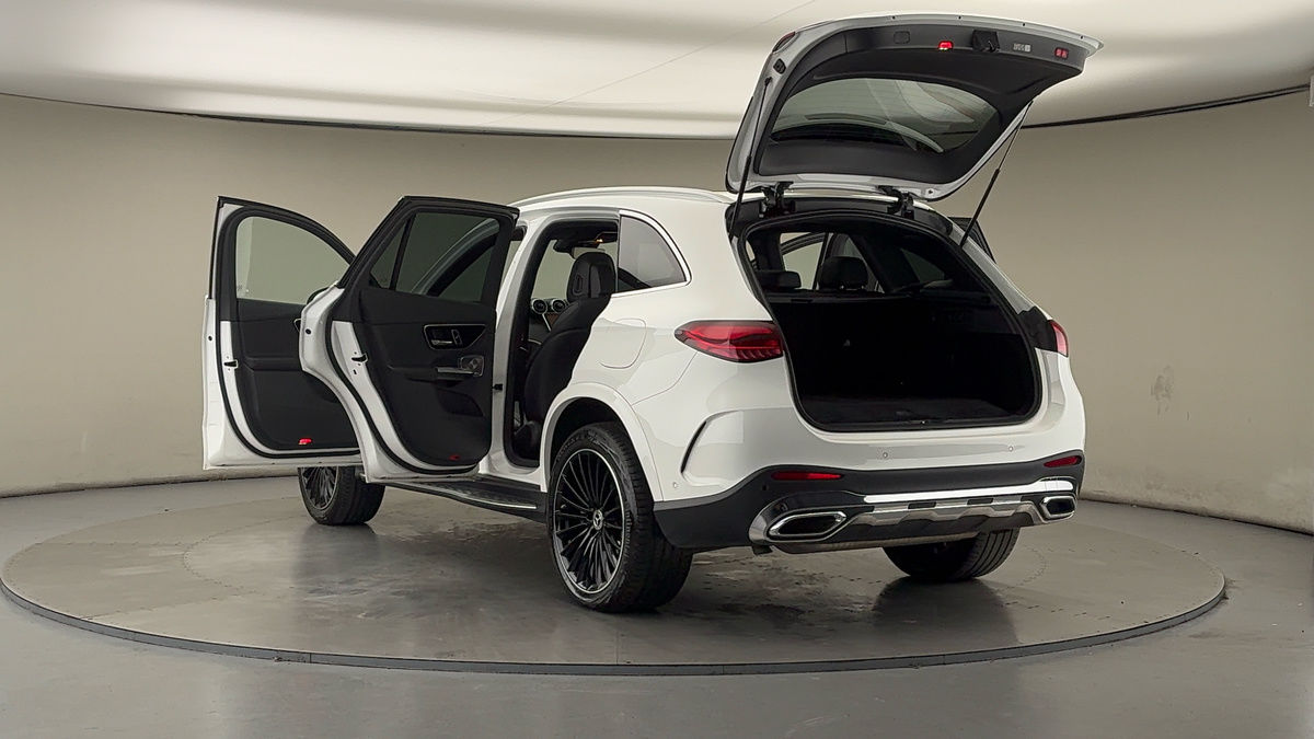 Mercedes-Benz GLC Image 23