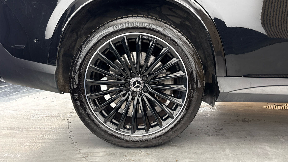 Mercedes-Benz GLC Image 10