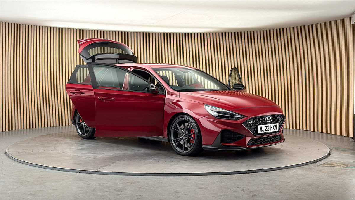 More views of Hyundai i30