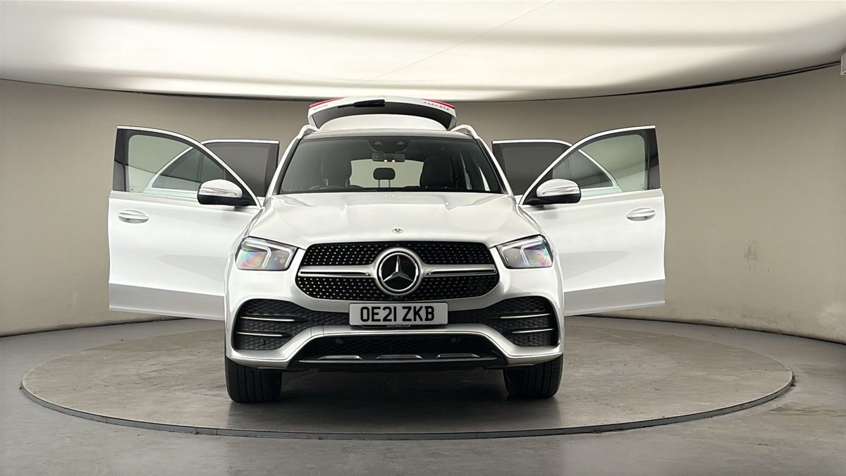 More views of Mercedes-Benz GLE