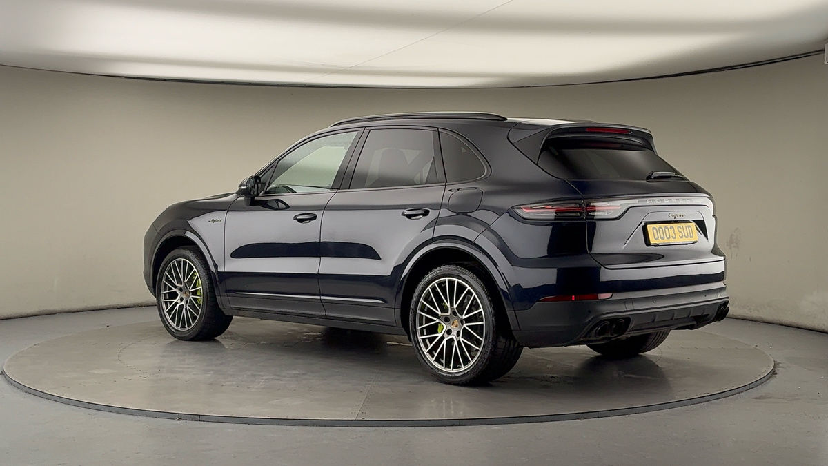 More views of Porsche Cayenne